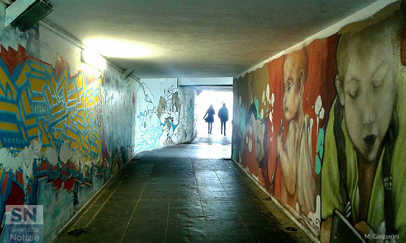 05/05/2016 - Dipinti e luce