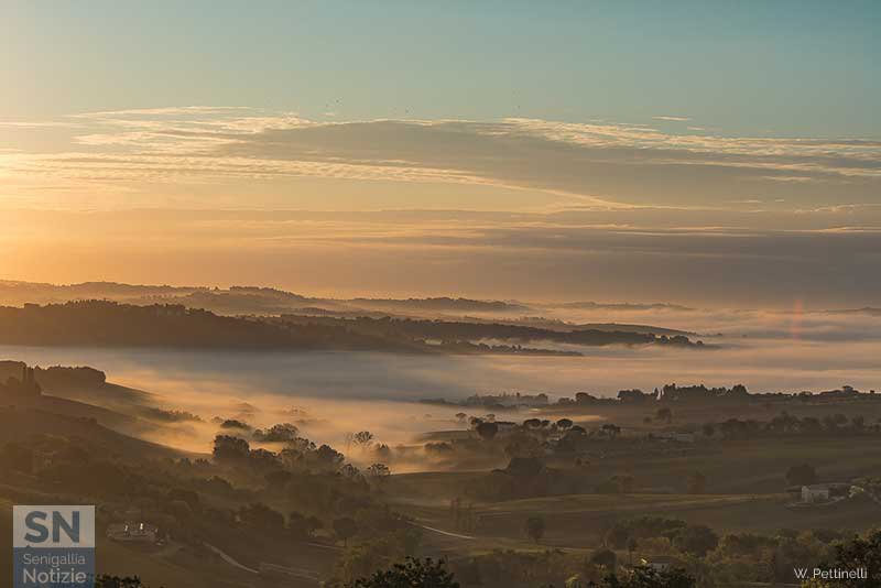 04/05/2017 - Nebbia a valle