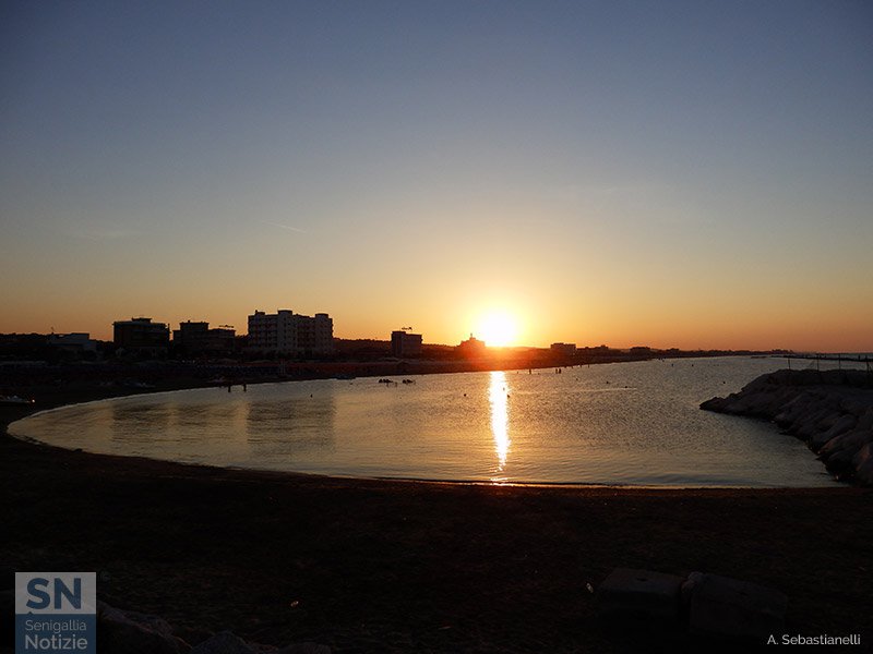 04/05/2018 - Imbrunire a Ponente