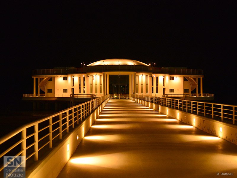 15/05/2018 - Riflessi di luce alla Rotonda