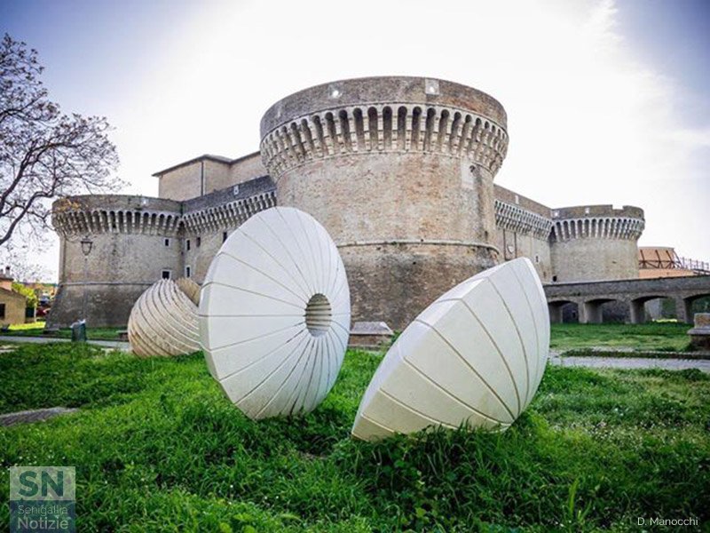 28/05/2018 - Arte piegata