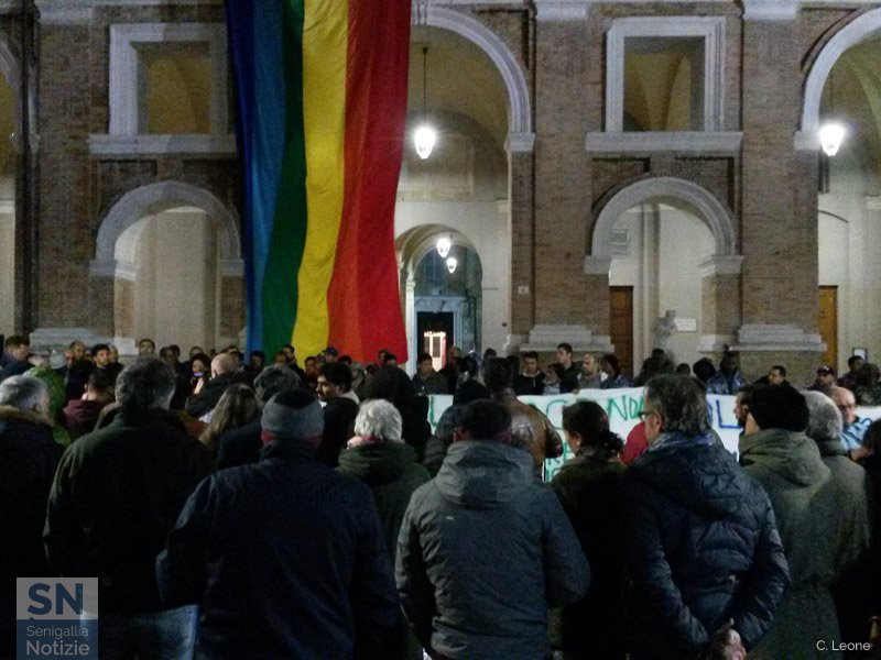 Manifestazione contro il terrorismo a Senigallia