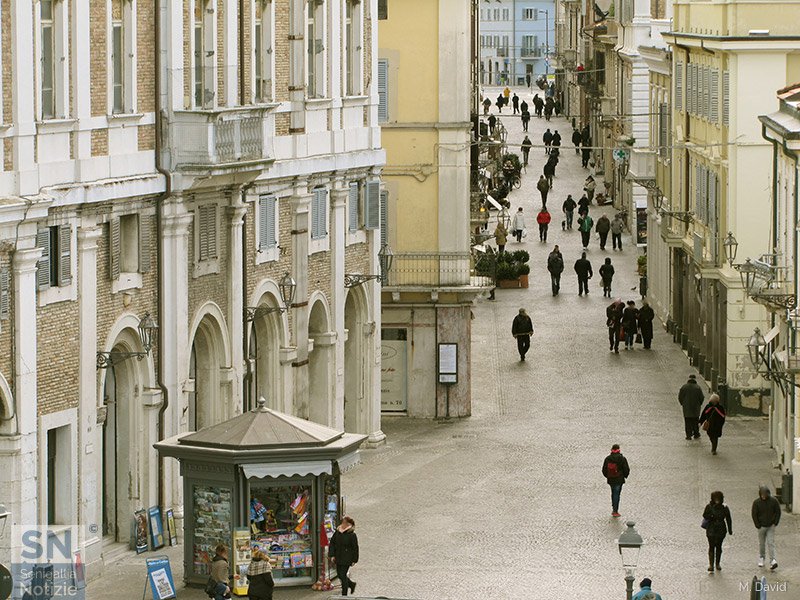 12/03/2016 - Passeggio su Corso 2 Giugno