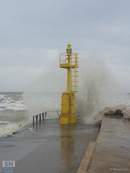 19/03/2016 - La forza del mare