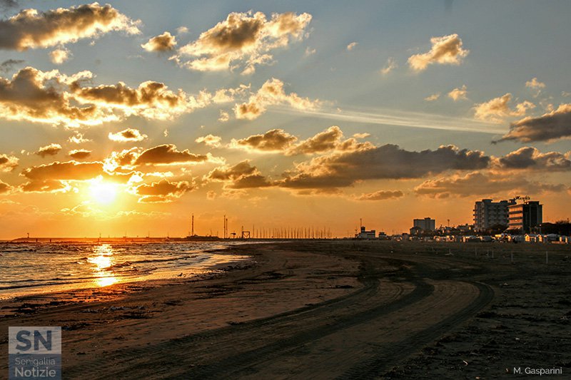 15/03/2018 - Tiepidi raggi