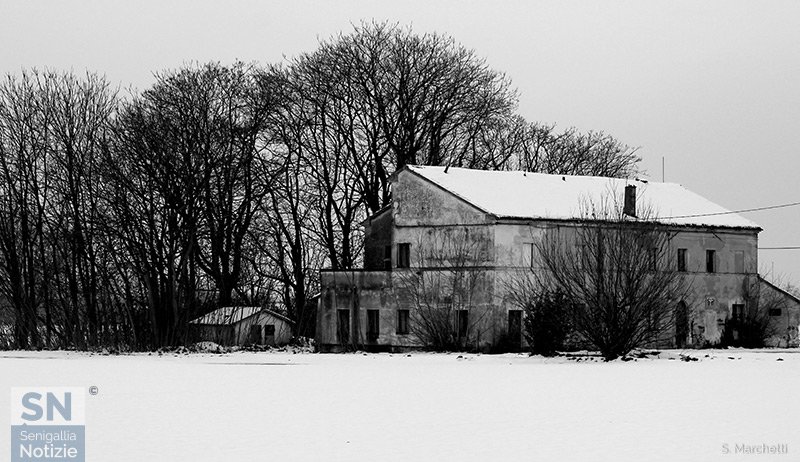 22/03/2018 - Casolare innevato