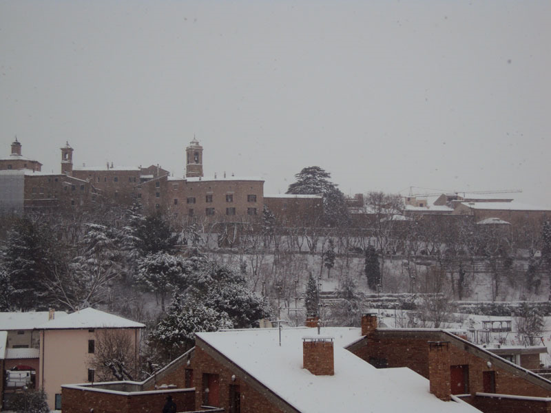 Corinaldo imbiancata la mattina del 3 febbraio