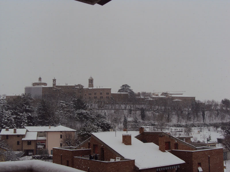 Corinaldo imbiancata la mattina del 3 febbraio