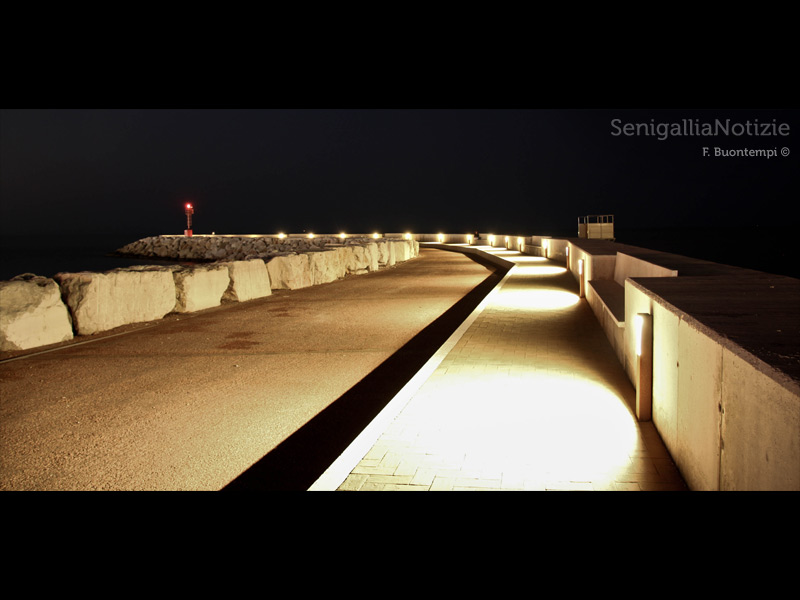 04/11/2012 - Notturno al porto di Senigallia