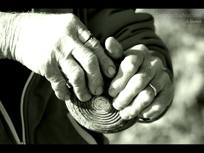 29/11/2014 - Il gioco della ruzzola