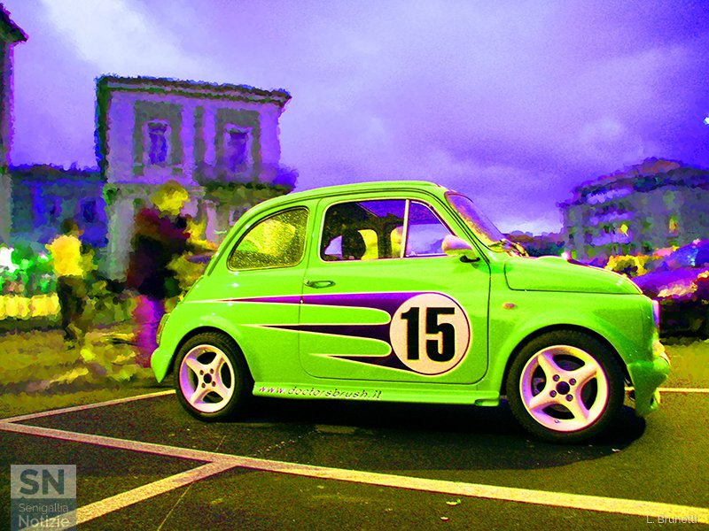 28/11/2017 - Colori acidi