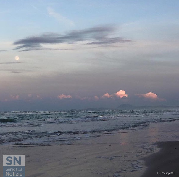 07/10/2015 - La pace del mare...