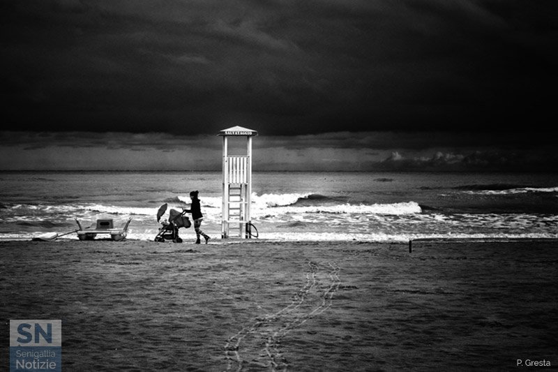 18/10/2018 - Lungo la battigia