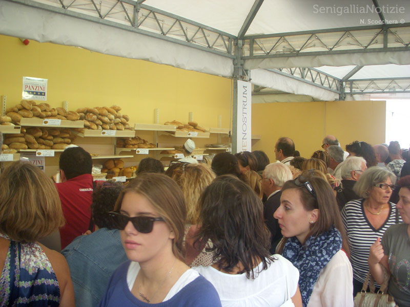 Stand affollati per Pane Nostrum 2013 a Senigallia