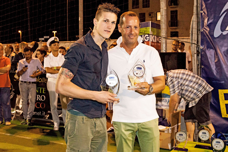 premiazione di Mikele Kola