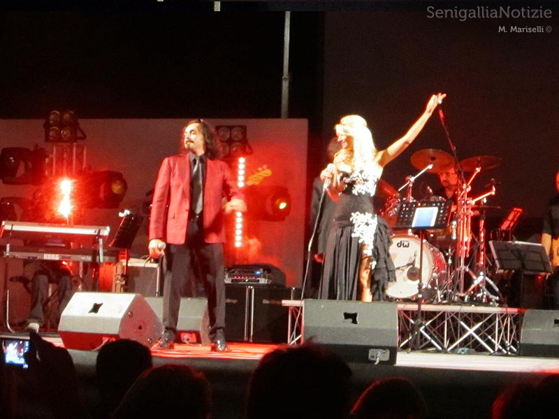 Enrico Giovagnoli e Francesca Carli degli Operapop al Premio Spiaggia di Velluto 2012 di Senigallia