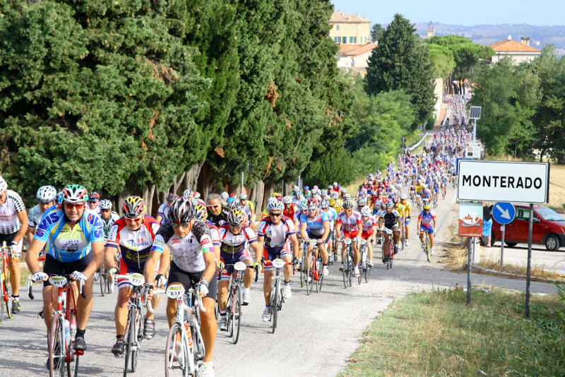 Passaggio a Monterado per il Raduno nazionale di Cicloturismo