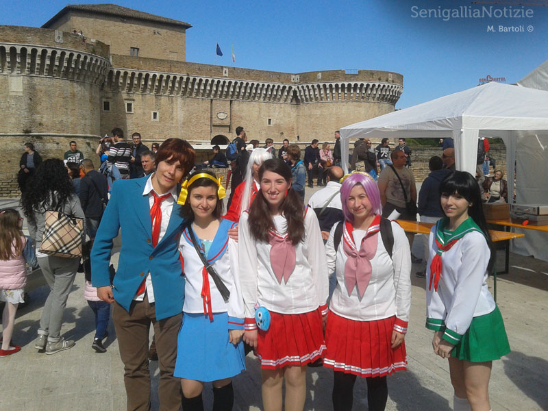 Personaggi in piazza a Senigallia Comics 2013