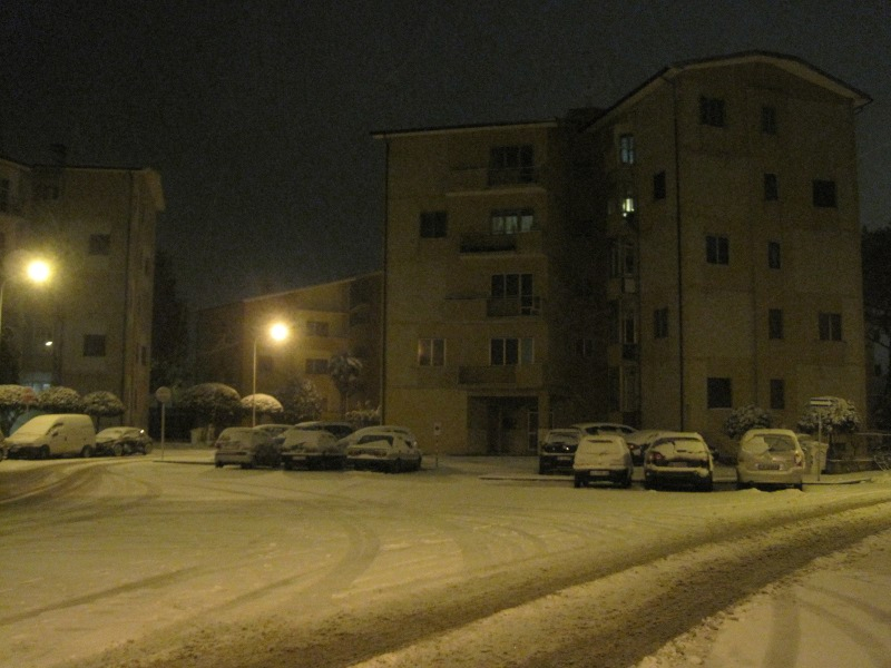 Neve in via Di Vittorio a Senigallia