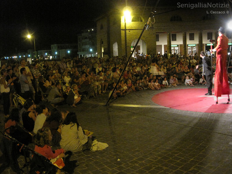 SenigArt - Circensi al Foro Annonario