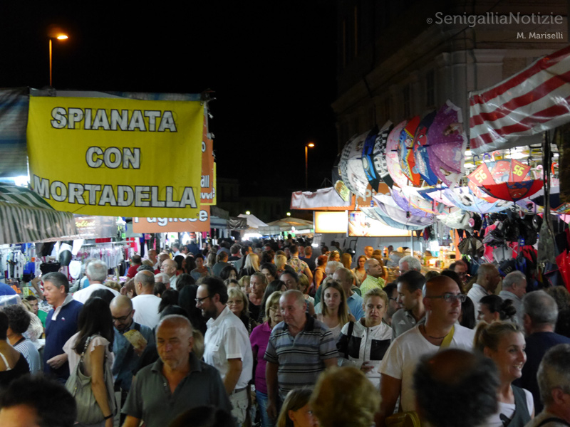 01/09/2014 - Folla alla Fiera di Sant'Agostino
