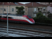 08/09/2015 - Il treno sfreccia sulle rotaie