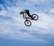 02/09/2017 - In volo in bici