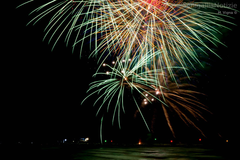 Spettacolo pirotecnico sul mare 2013 a Senigallia