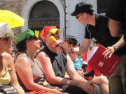 Solibello in mezzo al pubblico