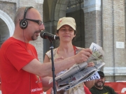 Ardemagni assistito dalla ormai fida Giovanna