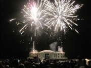 Lo spettacolo dei fuochi d\'artificio dalla Rotonda di Senigallia