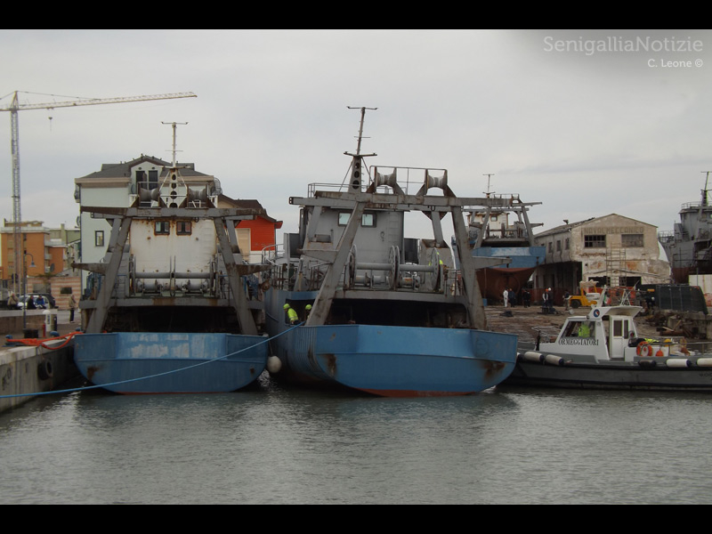 Varo terzo peschereccio all'ex-Navalmeccanico