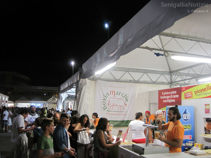 Stand gastronomico alla Fiera Campionaria di Senigallia