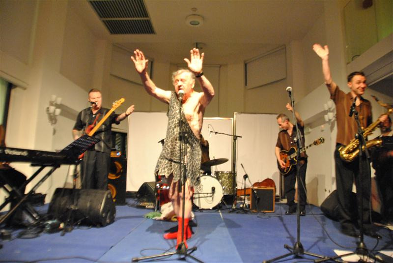 Wee Willie Harris sul palco del Winter Jamboree a Senigallia