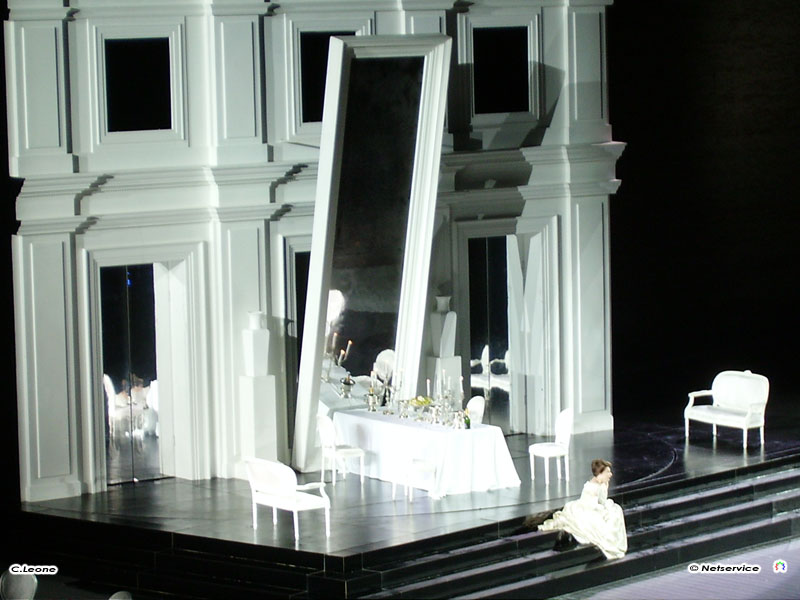 06/08/2009 - La Traviata allo Sferisterio di Macerata