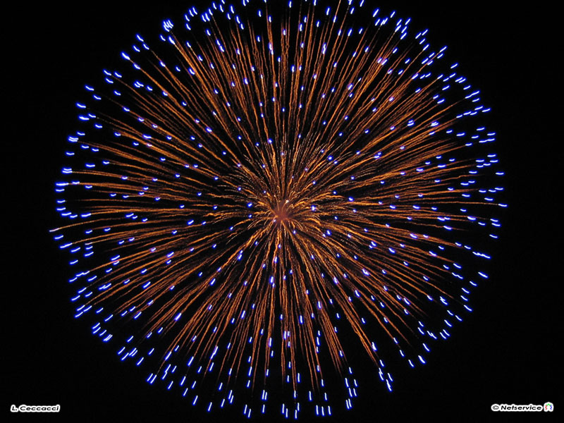 04/01/2010 - Fuochi d'artificio per il capodanno a Senigallia