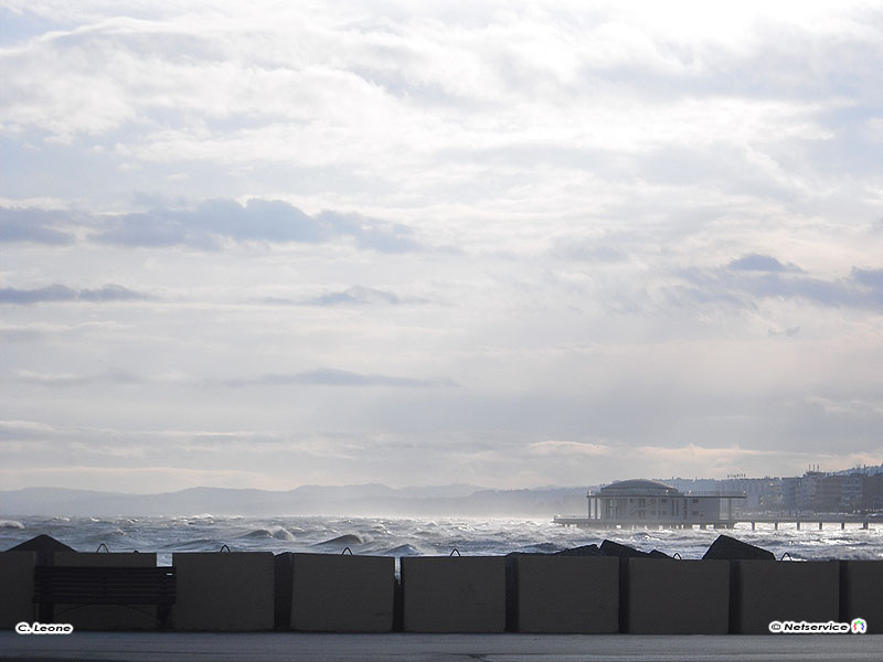 02/03/2010 - Senigallia, la Rotonda