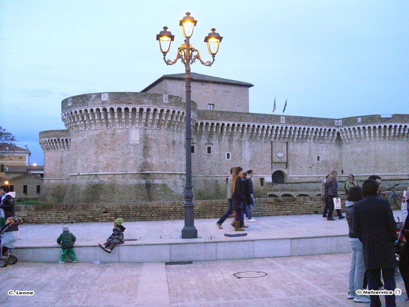 22/04/2010 - Senigallia, Piazza del Duca e la Rocca