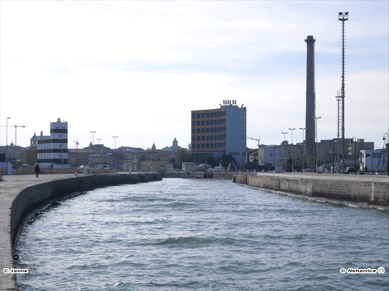 25/02/2011 - Porto di Senigallia