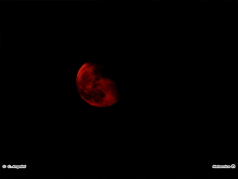 27/05/2011 - "Luna rossa" a Senigallia